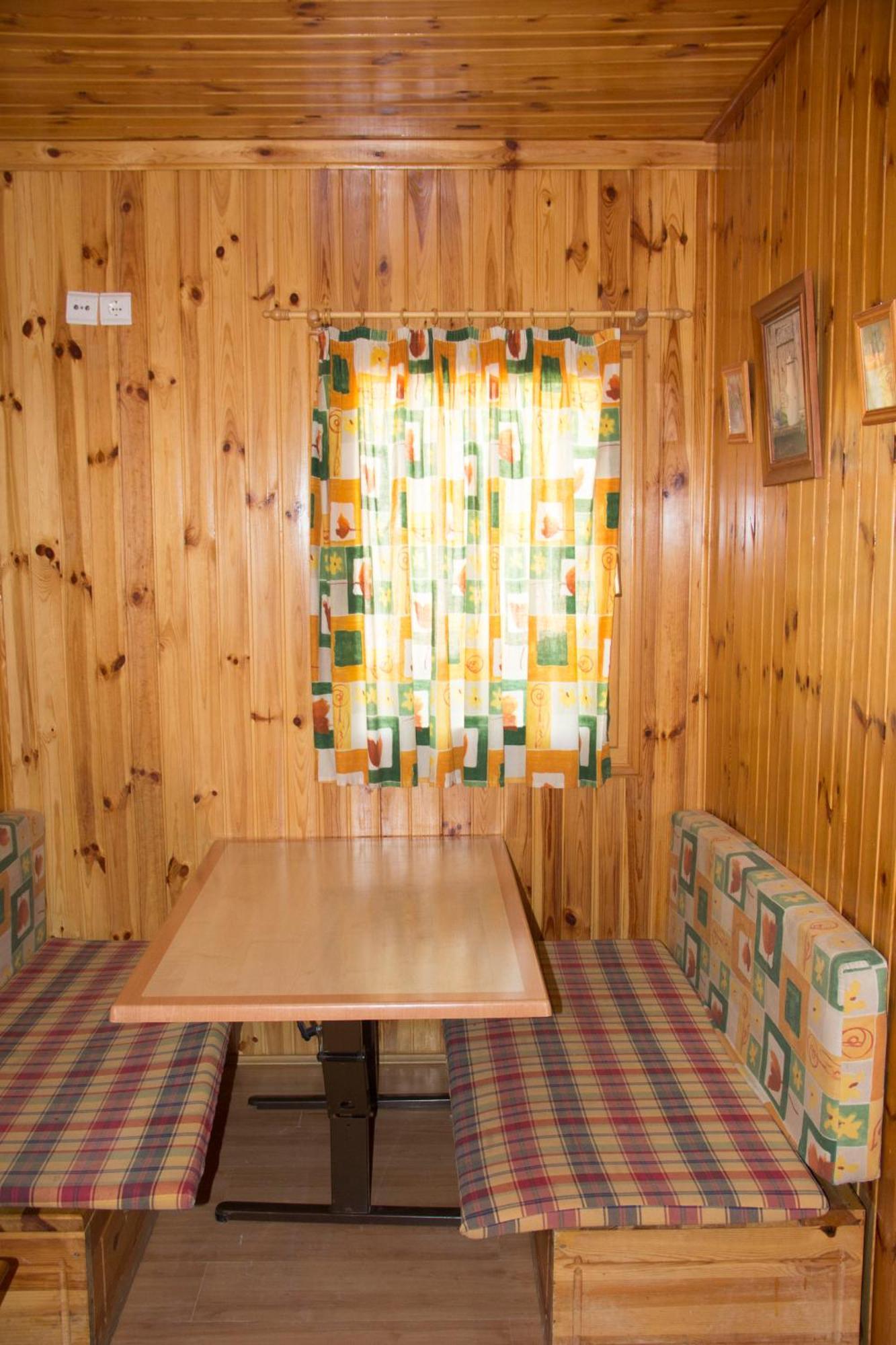 Camping La Puerta Moratalla  Eksteriør billede